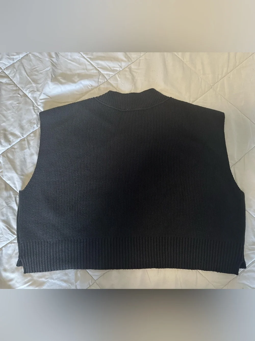 Free People Black Knit V-Neck Cropped Sweater Vest